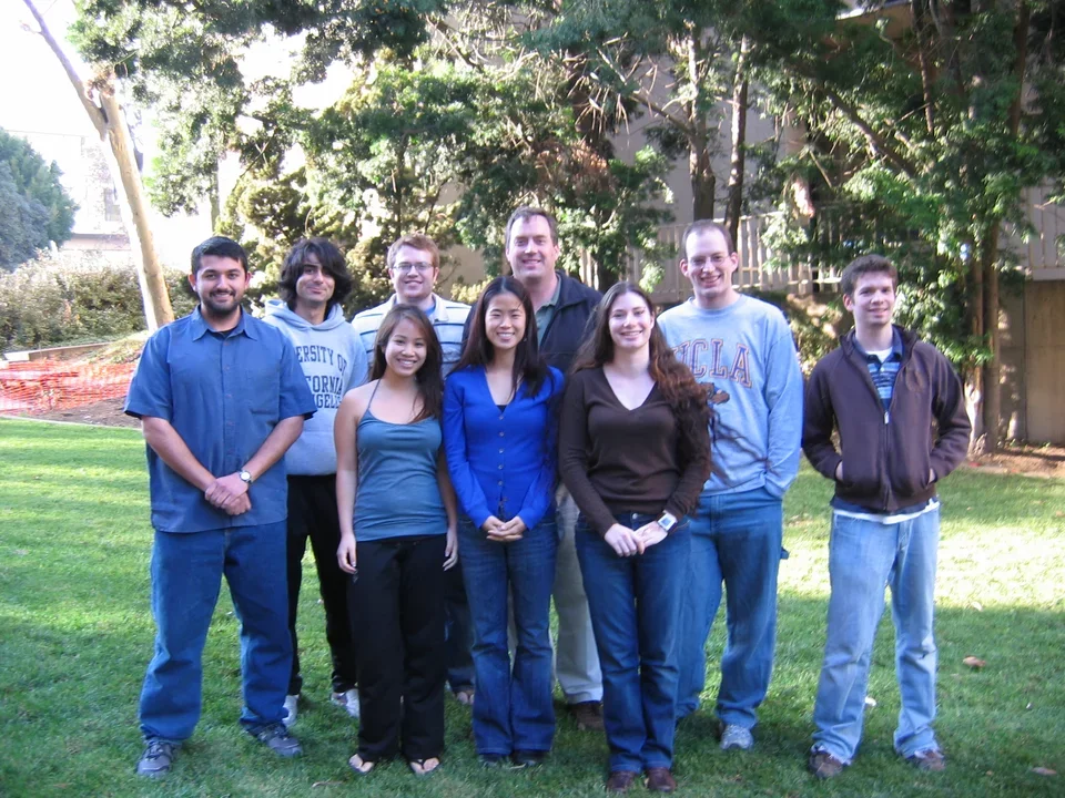 The first every Bradley Lab group photo, taken outside of Boyer Hall.