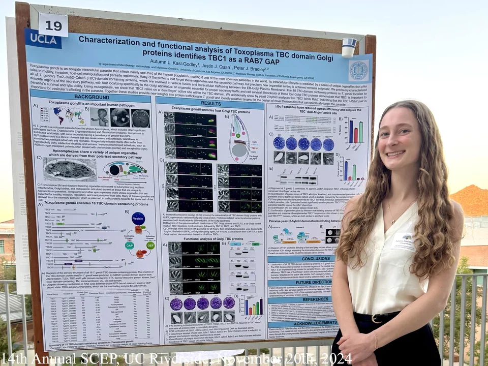 autumn presenting a poster