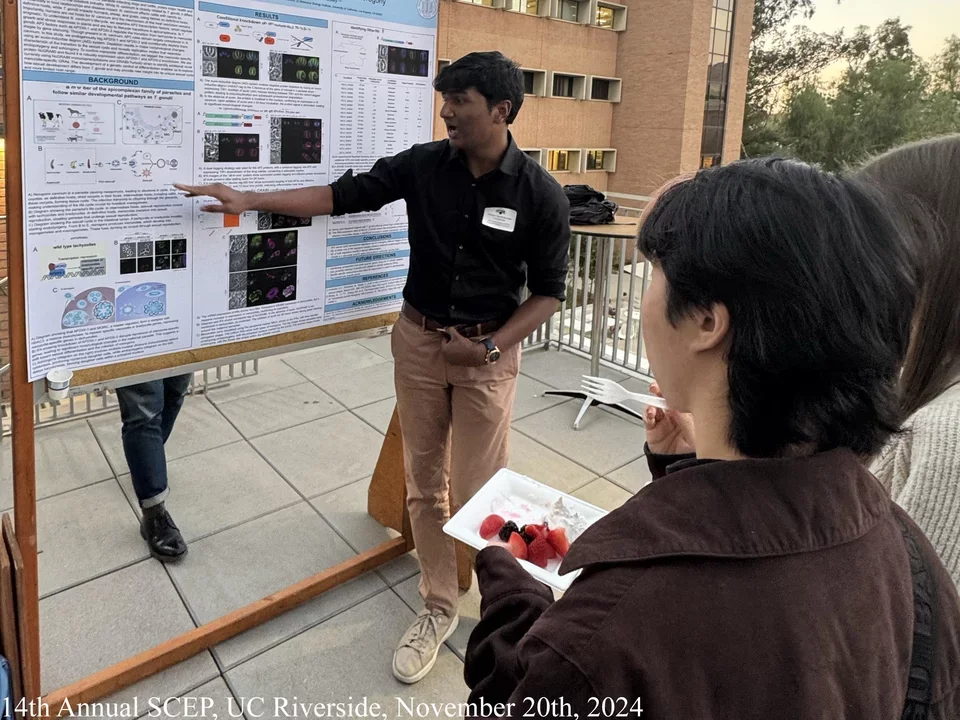 Vikram presenting a poster at SCEP